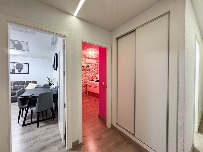 Image No.9-4 Bed Apartment for sale