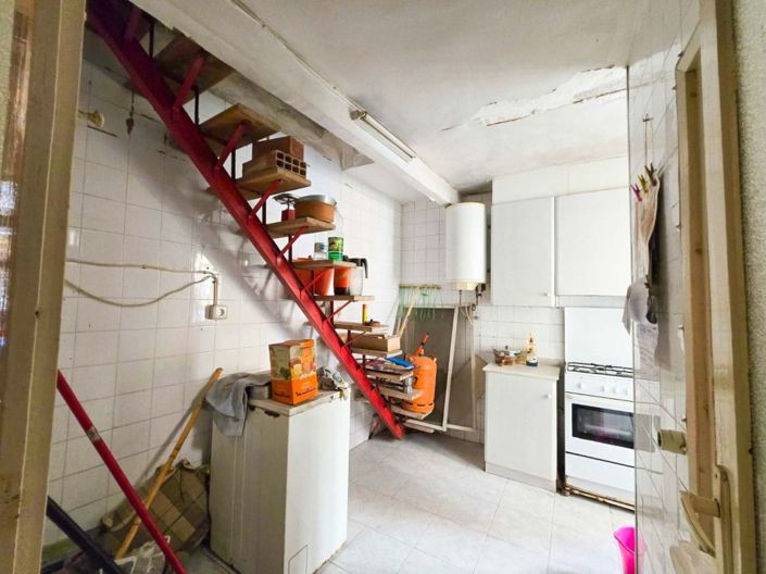 Image No.3-3 Bed House for sale