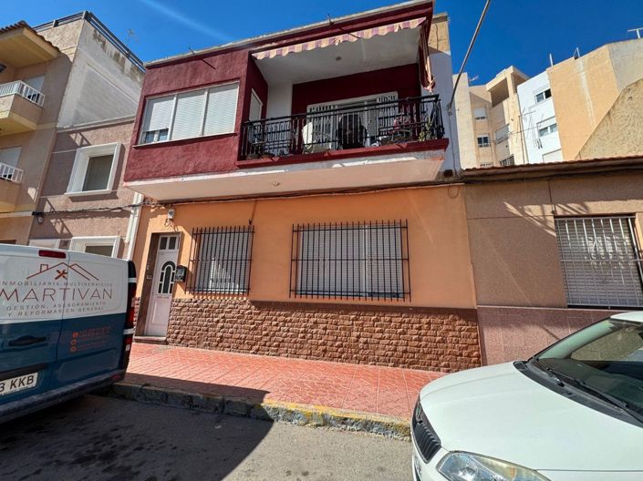 Image No.2-Appartement de 4 chambres à vendre à Guardamar del Segura