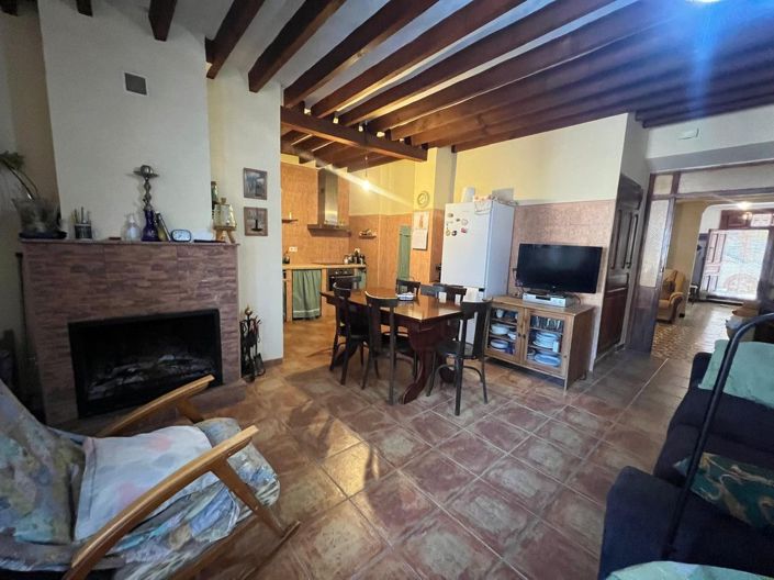 Image No.15-5 Bed House for sale