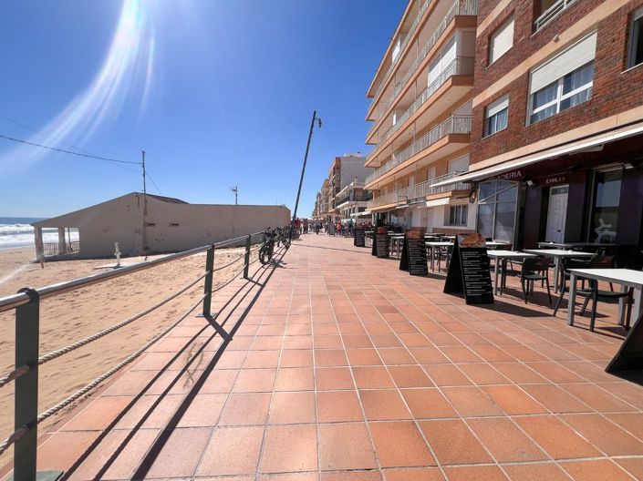 Image No.28-3 Bed Apartment for sale