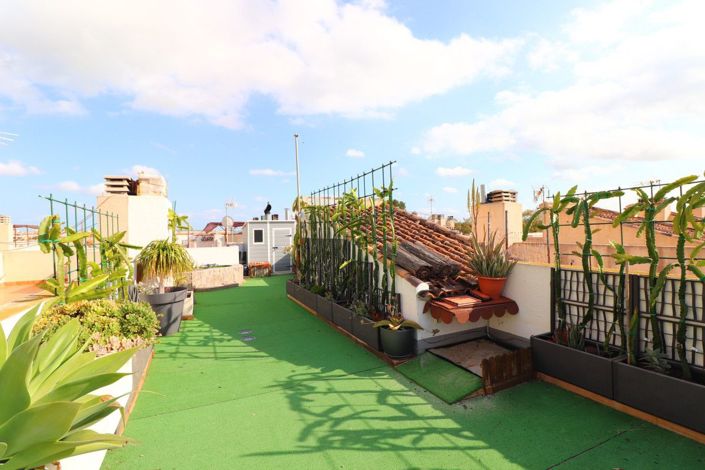 Image No.36-3 Bed House for sale