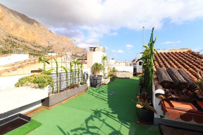 Image No.38-3 Bed House for sale