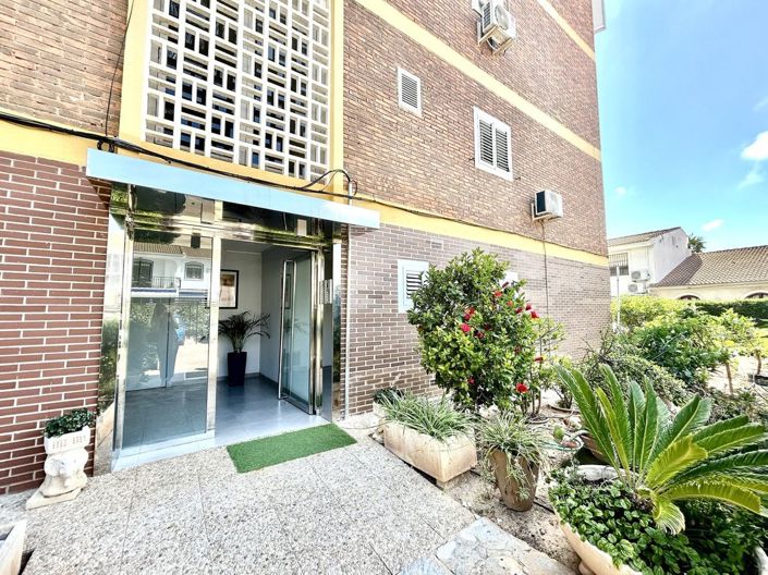 Image No.27-Appartement de 2 chambres à vendre à Orihuela Costa
