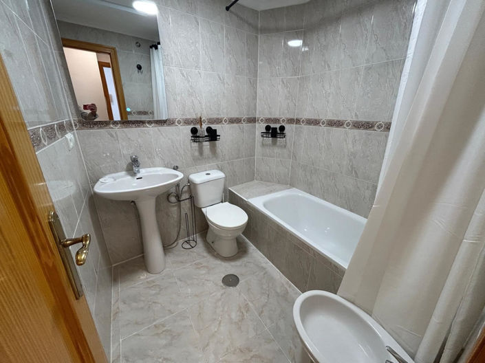 Image No.11-2 Bed Apartment for sale