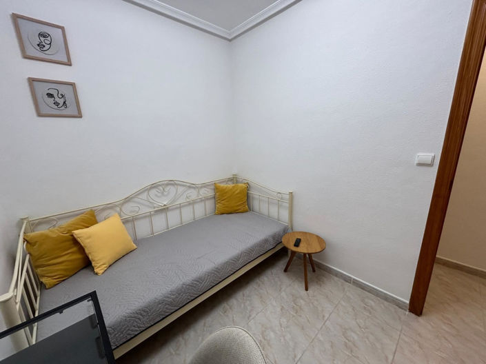 Image No.16-2 Bed Apartment for sale