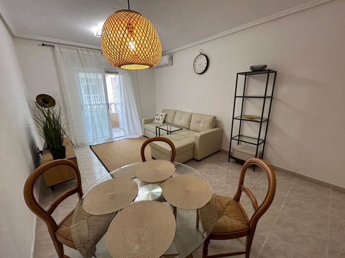 Image No.25-2 Bed Apartment for sale