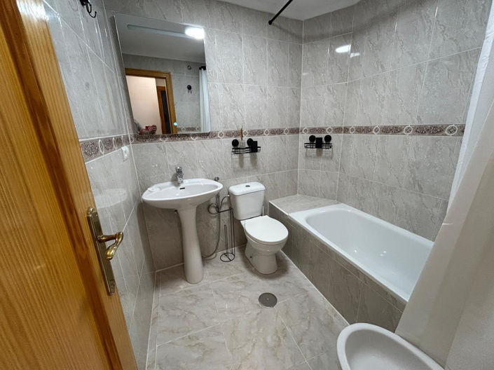 Image No.36-2 Bed Apartment for sale