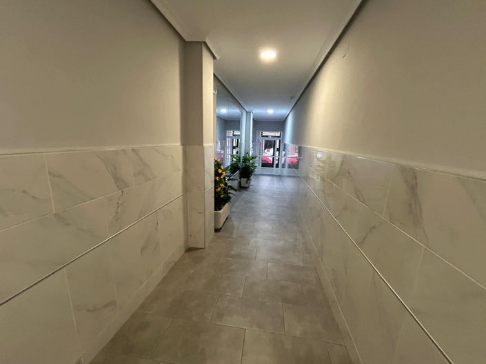 Image No.40-2 Bed Apartment for sale