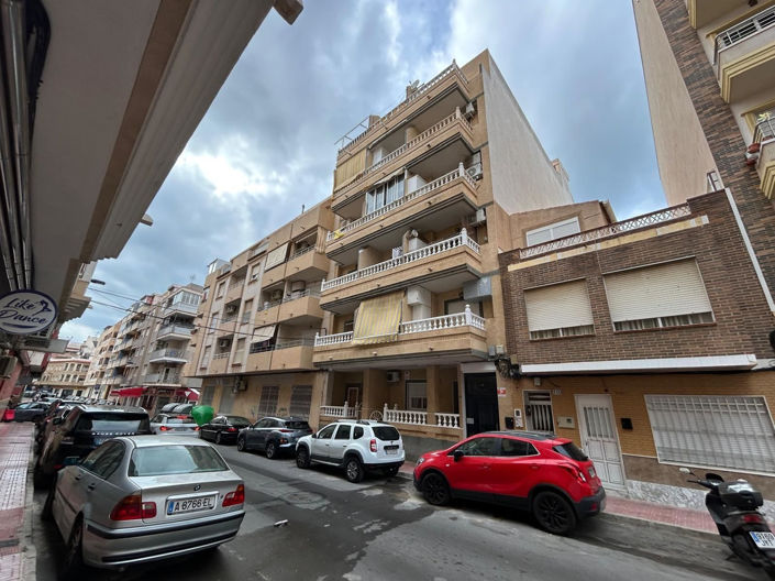 Image No.43-2 Bed Apartment for sale
