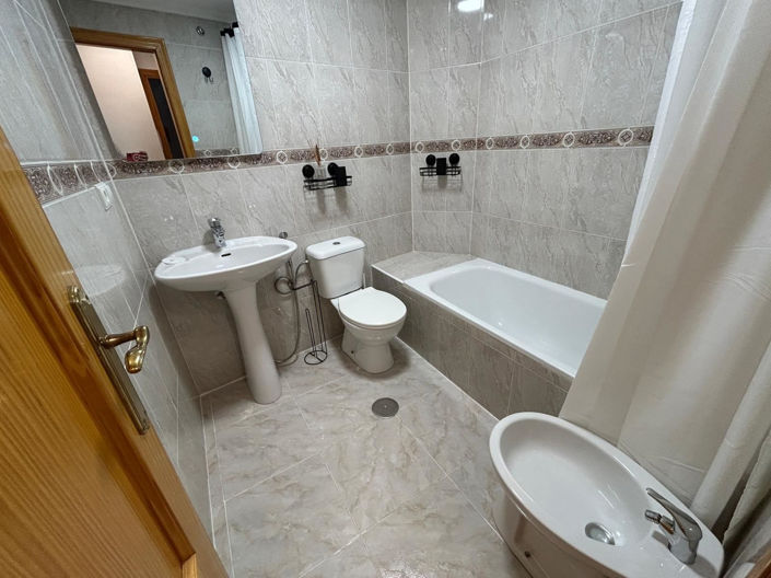 Image No.46-2 Bed Apartment for sale