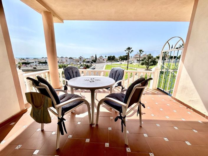Image No.7-Appartement de 2 chambres à vendre à Orihuela Costa