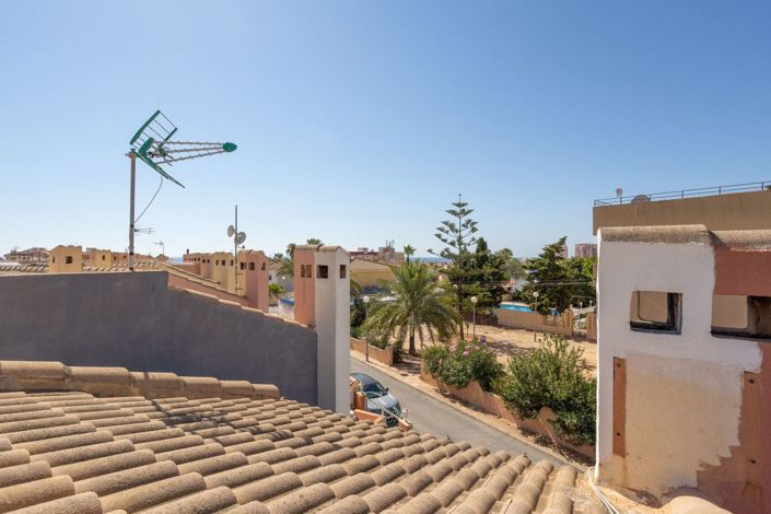 Image No.23-2 Bed House for sale