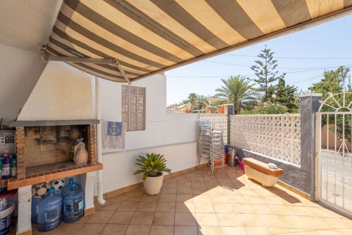 Image No.3-2 Bed House for sale