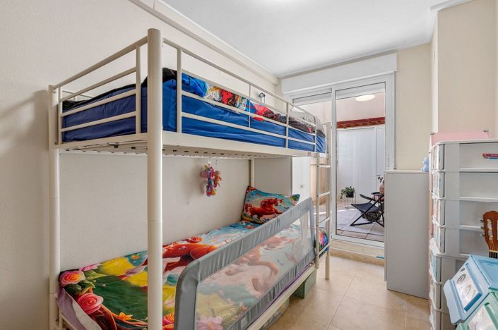 Image No.17-2 Bed Apartment for sale