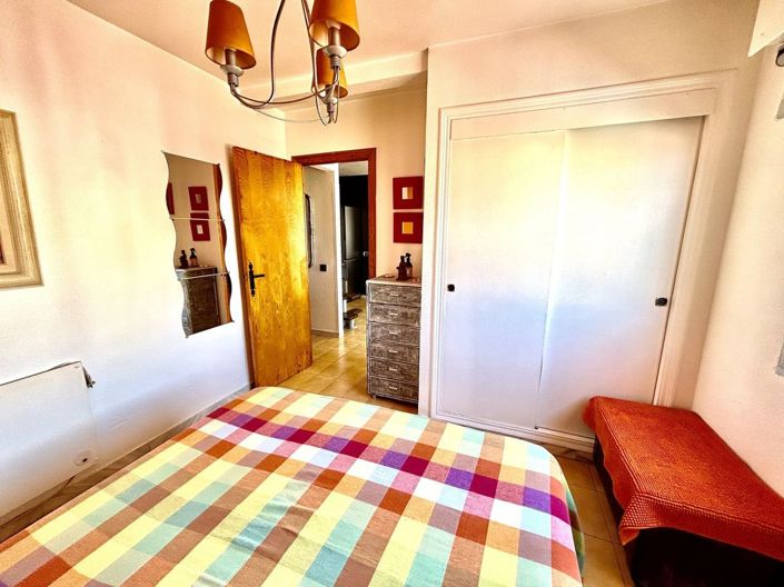 Image No.13-1 Bed Apartment for sale