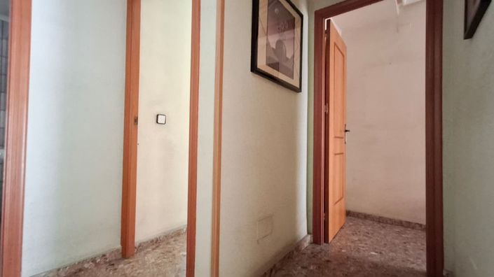 Image No.19-4 Bed Apartment for sale