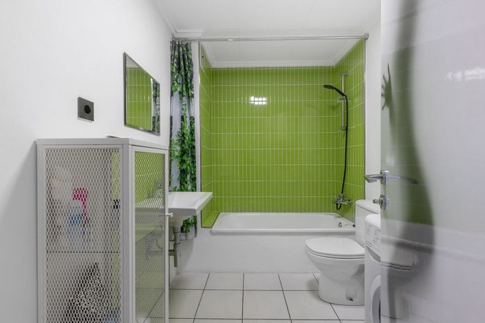 Image No.18-1 Bed Apartment for sale