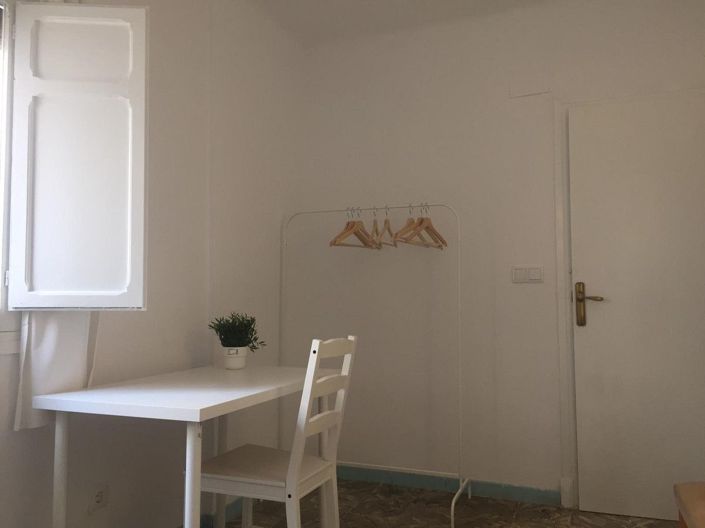 Image No.17-4 Bed Apartment for sale