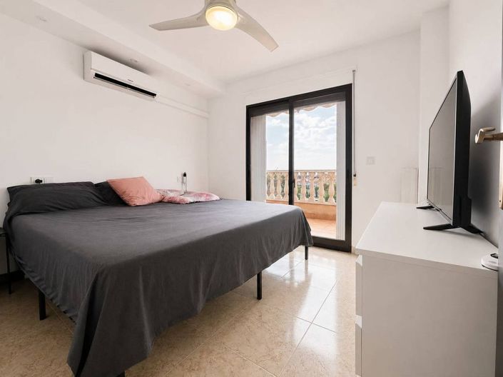 Image No.7-2 Bed Villa for sale