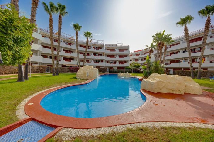 Image No.37-Appartement de 2 chambres à vendre à Torrevieja