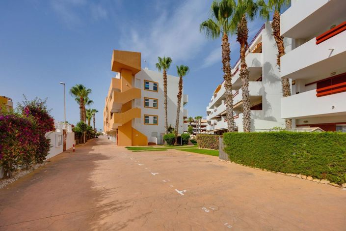 Image No.48-Appartement de 2 chambres à vendre à Torrevieja