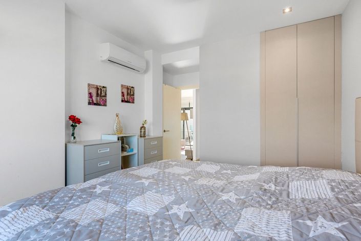 Image No.13-2 Bed Apartment for sale