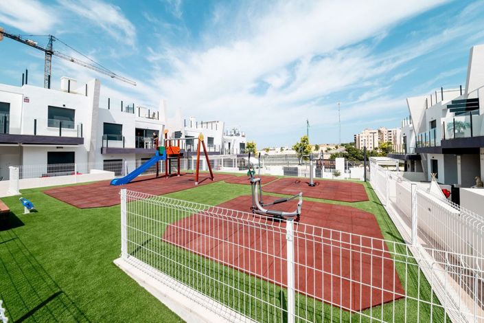 Image No.19-3 Bed Apartment for sale