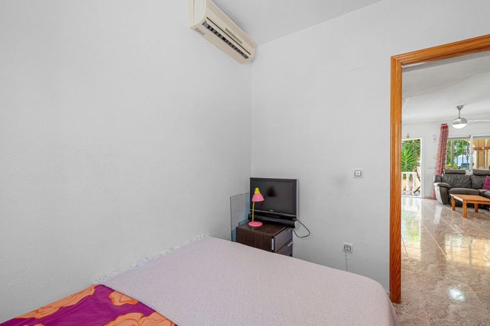 Image No.13-3 Bed House for sale