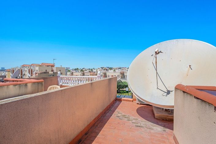 Image No.31-3 Bed House for sale