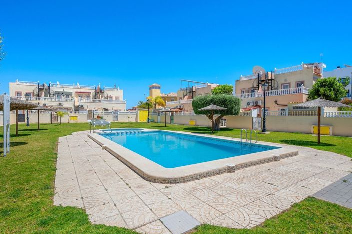 Image No.35-3 Bed House for sale