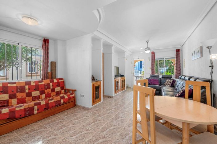 Image No.9-3 Bed House for sale