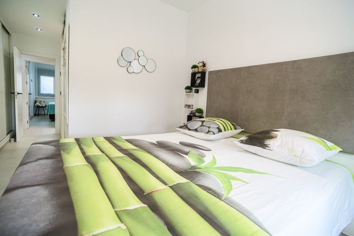 Image No.11-2 Bed Apartment for sale