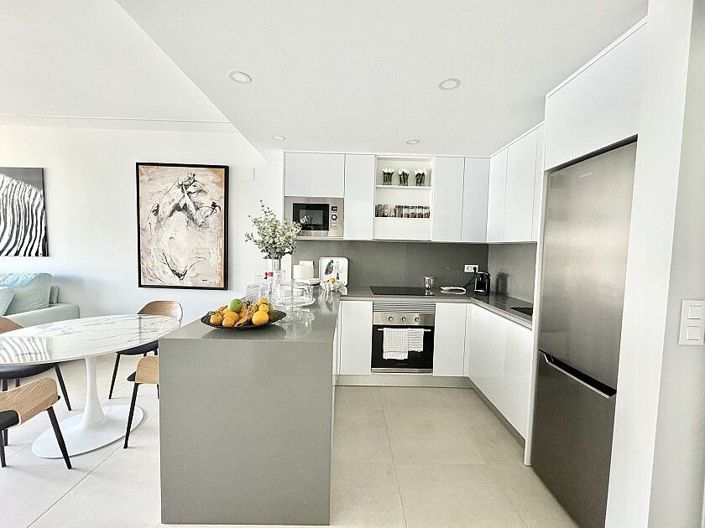 Image No.16-3 Bed Apartment for sale