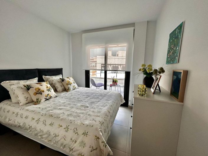 Image No.20-3 Bed Apartment for sale