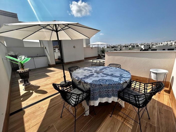 Image No.8-3 Bed Apartment for sale