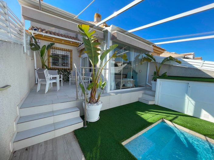 Image No.25-3 Bed House for sale