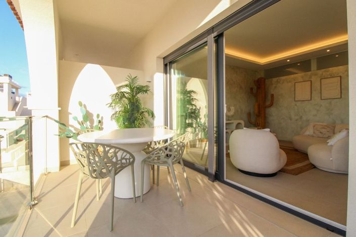 Image No.12-2 Bed Apartment for sale