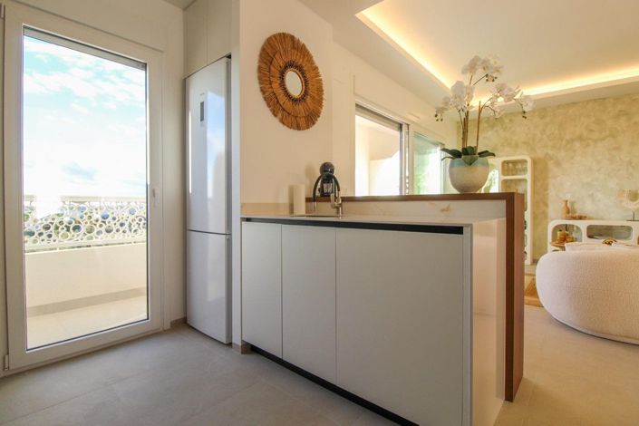 Image No.18-2 Bed Apartment for sale