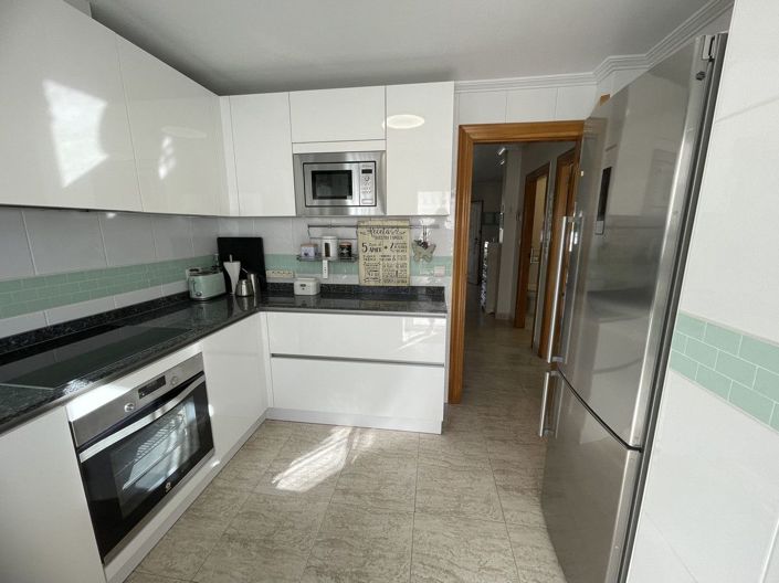 Image No.18-3 Bed Villa for sale