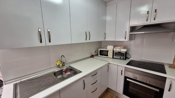 Image No.11-3 Bed Apartment for sale
