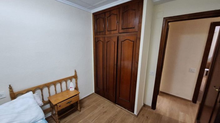 Image No.15-3 Bed Apartment for sale