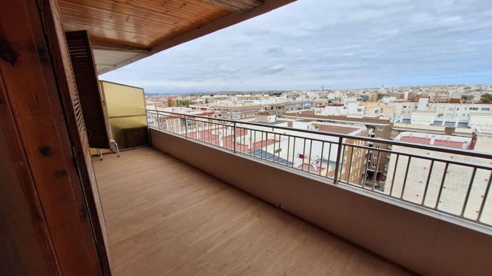 Image No.34-3 Bed Apartment for sale