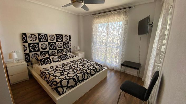 Image No.22-2 Bed Apartment for sale