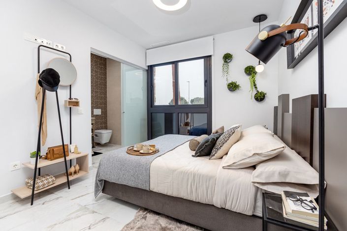 Image No.13-2 Bed Apartment for sale
