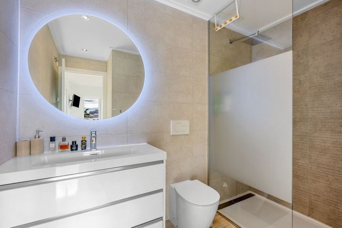 Image No.17-3 Bed Apartment for sale