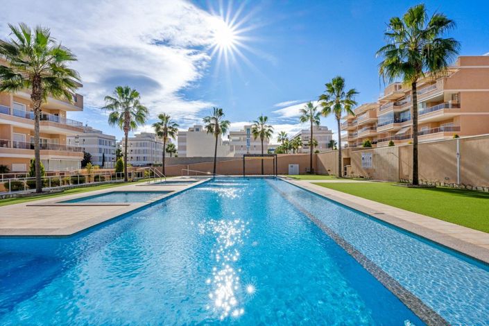Image No.26-3 Bed Apartment for sale