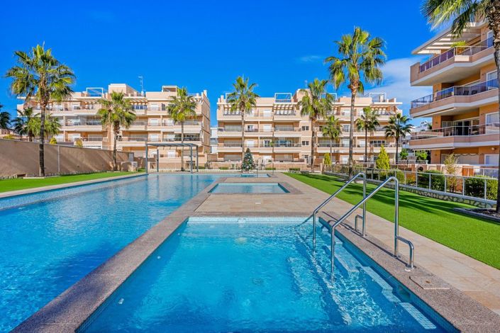 Image No.30-3 Bed Apartment for sale