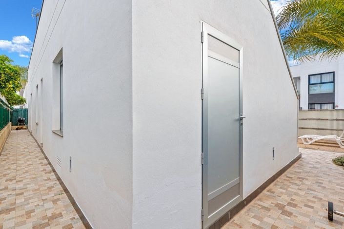 Image No.21-3 Bed Villa for sale