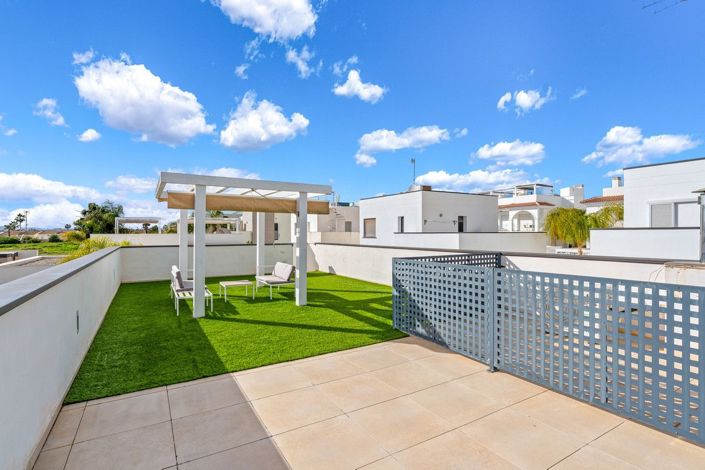 Image No.30-3 Bed Villa for sale